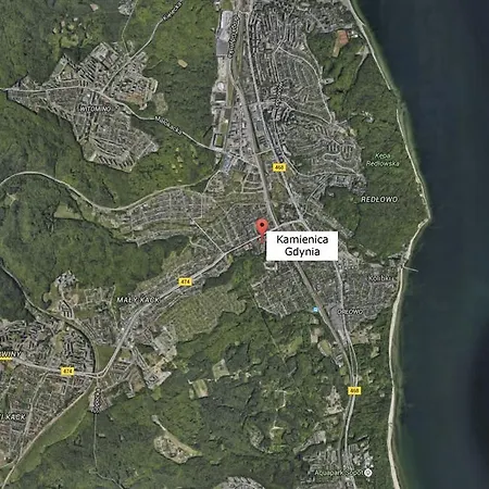 Kamienica Hotelowe Komfortowe Lozka, Plaza Orlowo Molo Гдыня