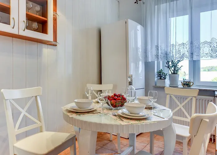 Kamienica Hotelowe Komfortowe Lozka, Plaza Orlowo Molo Albergue *