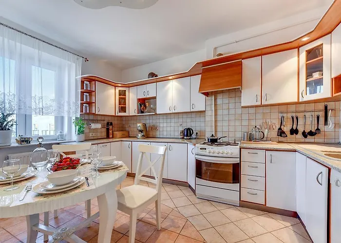 Kamienica Hotelowe Komfortowe Lozka, Plaza Orlowo Molo