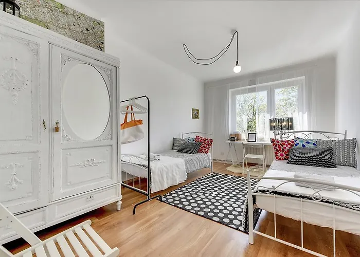 Albergue Kamienica Hotelowe Komfortowe Lozka, Plaza Orlowo Molo *