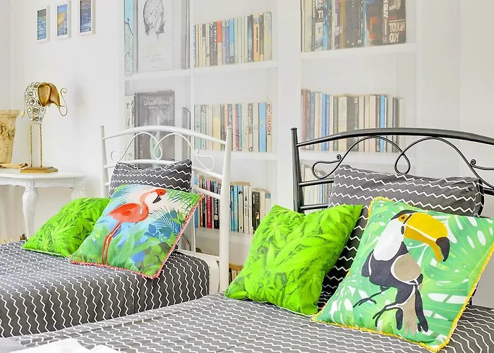 Albergue Kamienica Hotelowe Komfortowe Lozka, Plaza Orlowo Molo *