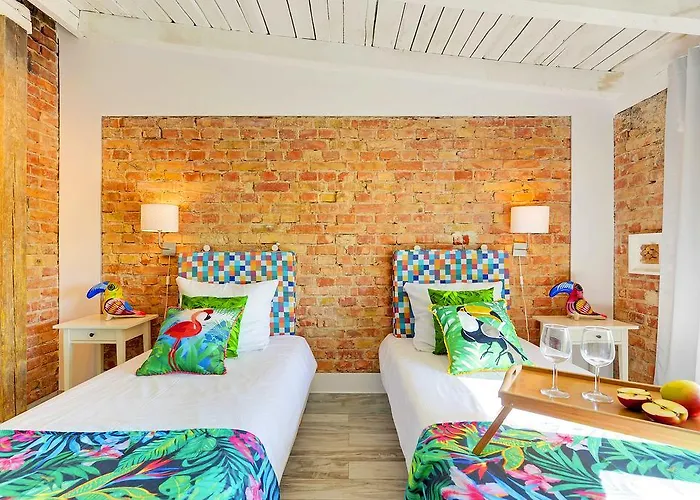 Albergue Kamienica Hotelowe Komfortowe Lozka, Plaza Orlowo Molo Gdynia