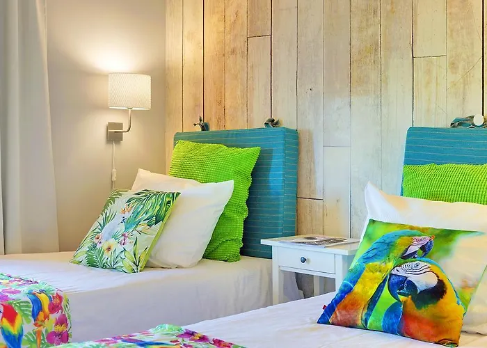 Albergue Kamienica Hotelowe Komfortowe Lozka, Plaza Orlowo Molo *